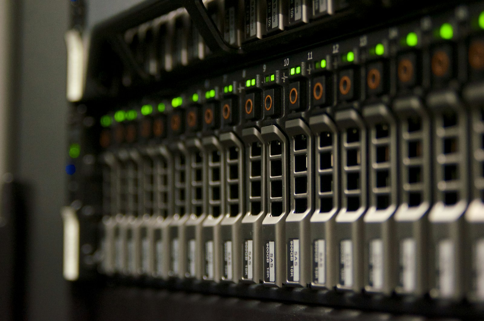 Polzin Digital — Servers